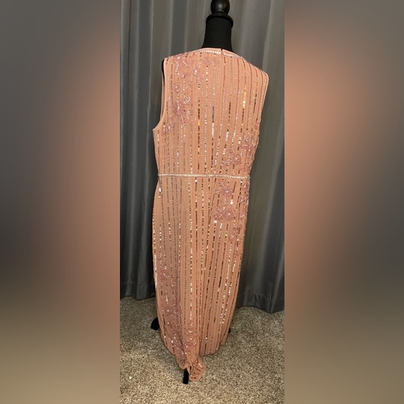 19. MacDuggal Gown, Blush Pink, Size 16, worn once - Picture 4 of 6